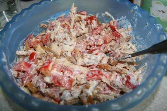Салат с кириешками рецепт